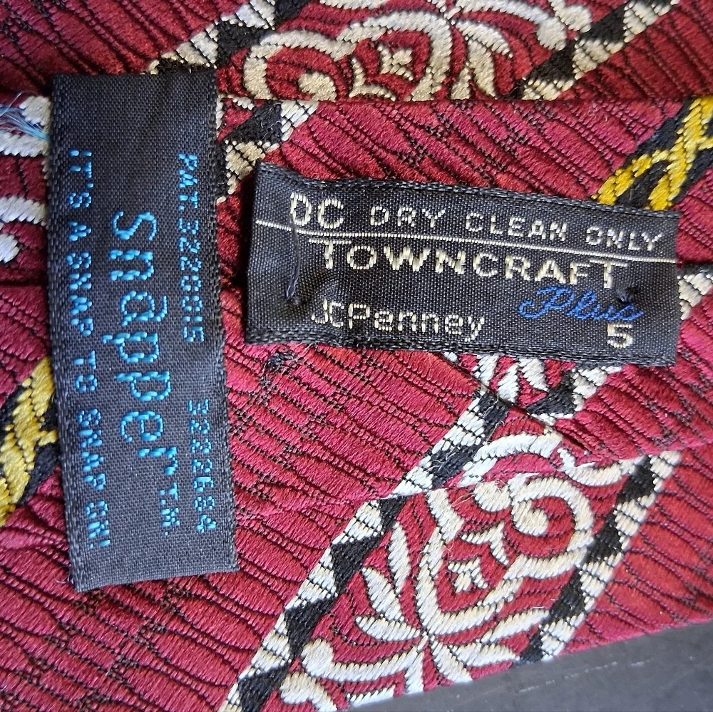 Bundle Of Men's Clip On Ties